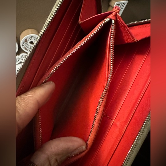 Preloved Celine Wallet Card Bill Holder Large Zip Multifunction (Made In Italy) - Picture 12 of 16
